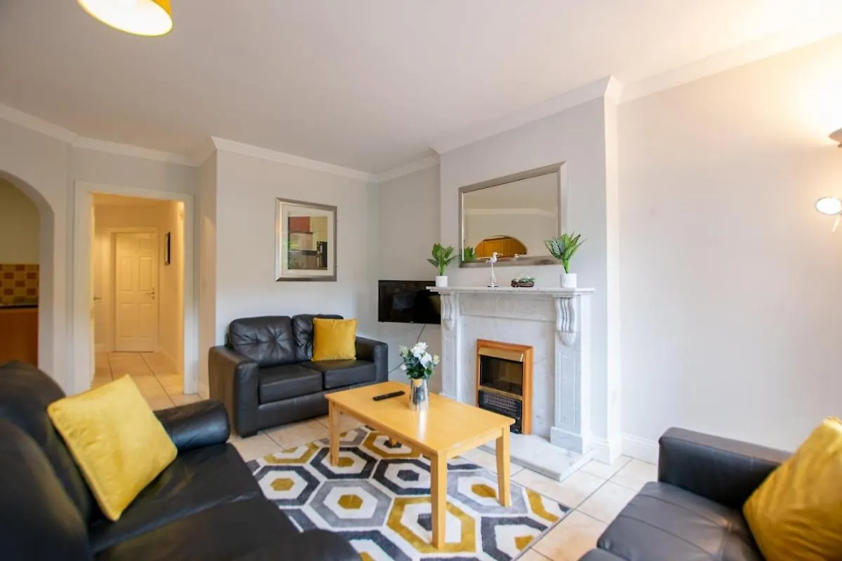 Comfortable 2-Bed In Galway City 0*,  Ireland