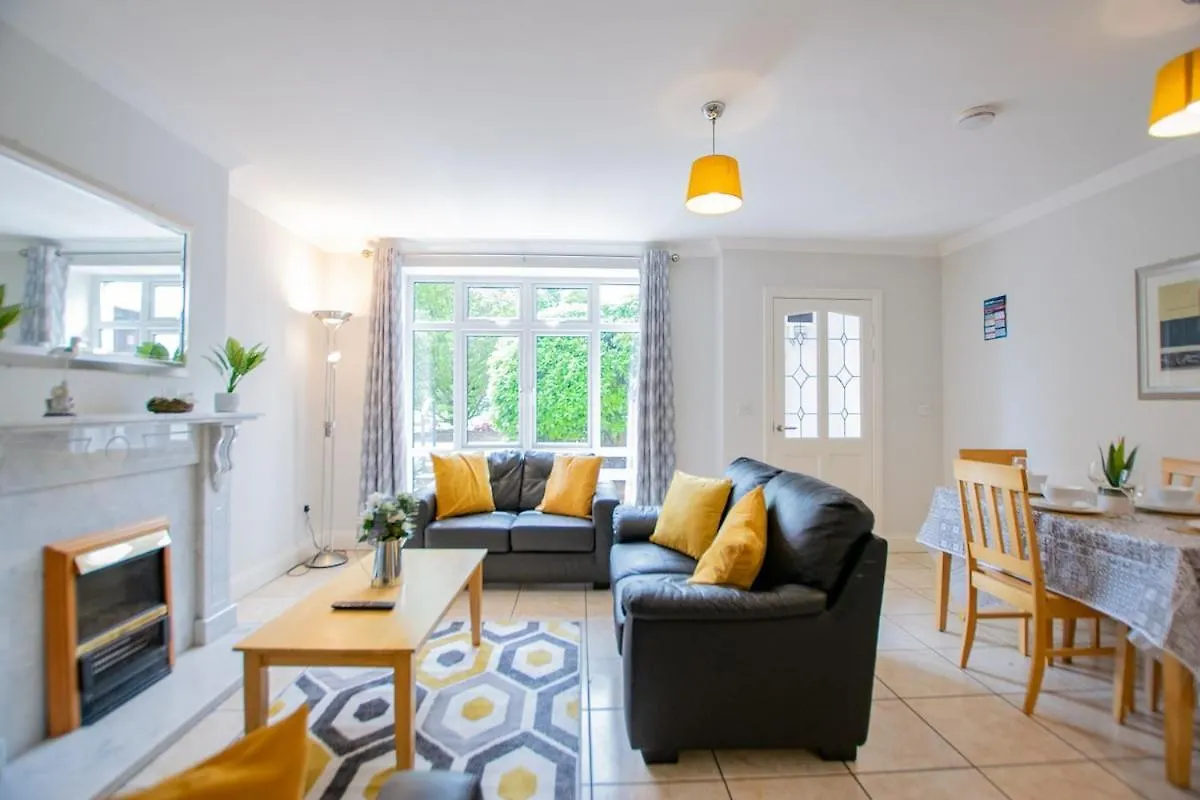 Comfortable 2-Bed In Galway City
