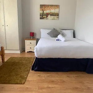 Apartment Newcastle Townhouse, Galway